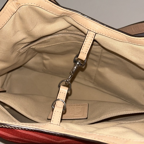 Coach Bag - Picture 10 of 10